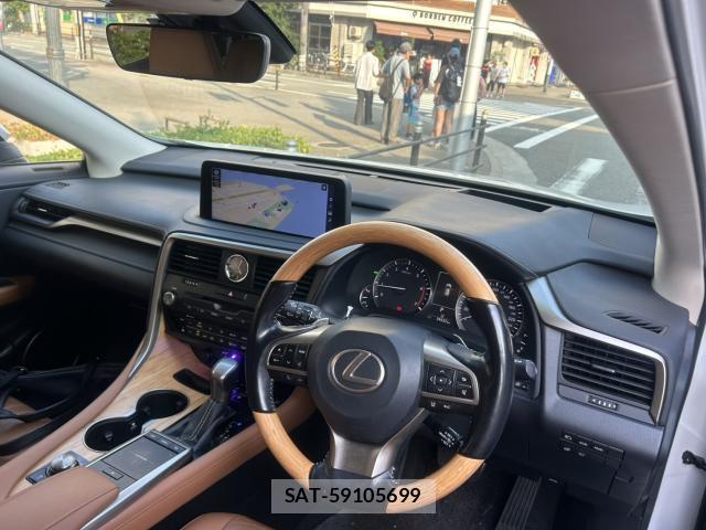 Lexus RX 2021-09 8222053-3