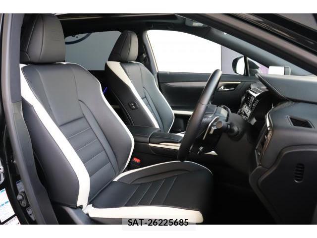 Lexus RX 2022-03 8222496-18