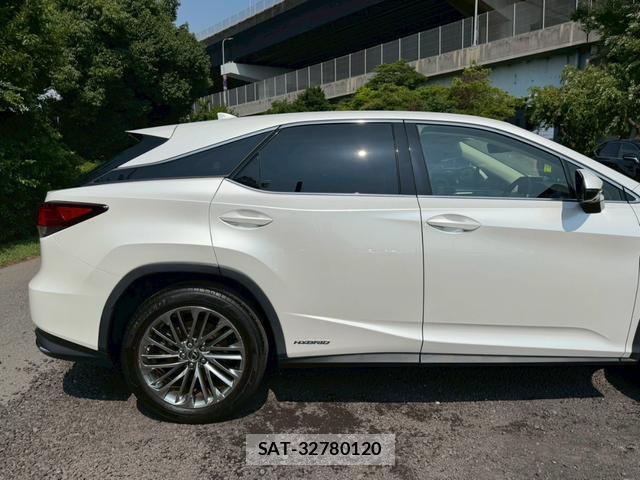 Lexus RX 2021-03 8223808-1