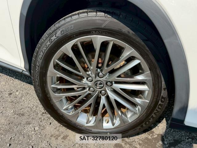 Lexus RX 2021-03 8223808-15