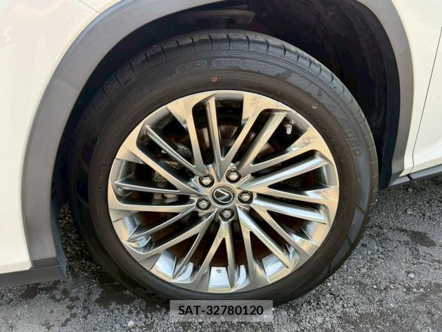 Lexus RX 2021-03 8223808-6