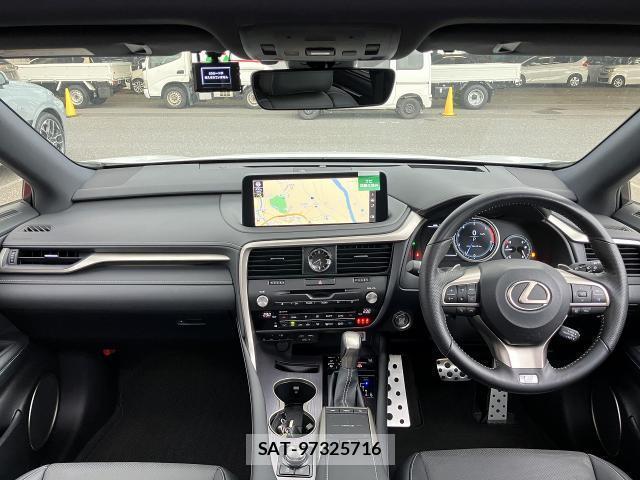 Lexus RX 2021-06 8224066-2