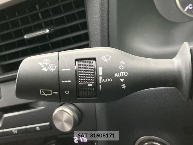 Lexus RX 2020-12 8225377-15