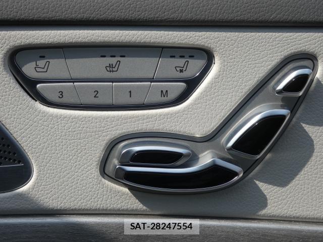 Mercedes Benz S-CLASS 2014-06 8221540-11