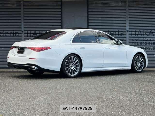 Mercedes Benz S-CLASS 2025-06 8224315-10