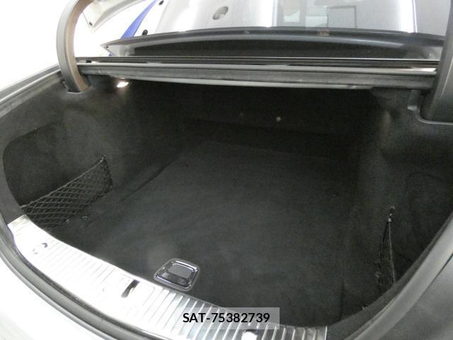 Mercedes Benz S-CLASS 2014-08 8224736-18