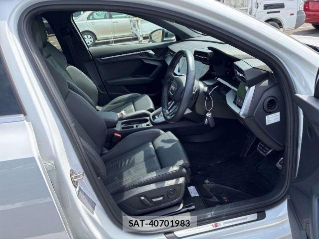 Audi S3 2022-11 8223773-3