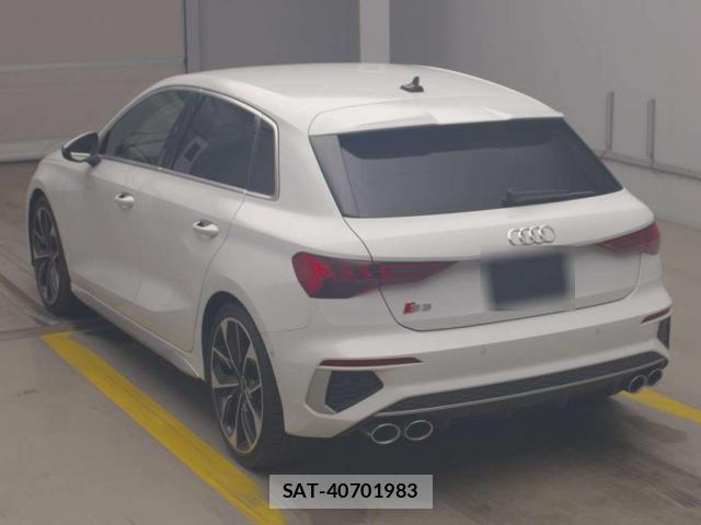 Audi S3 2022-11 8223773-4