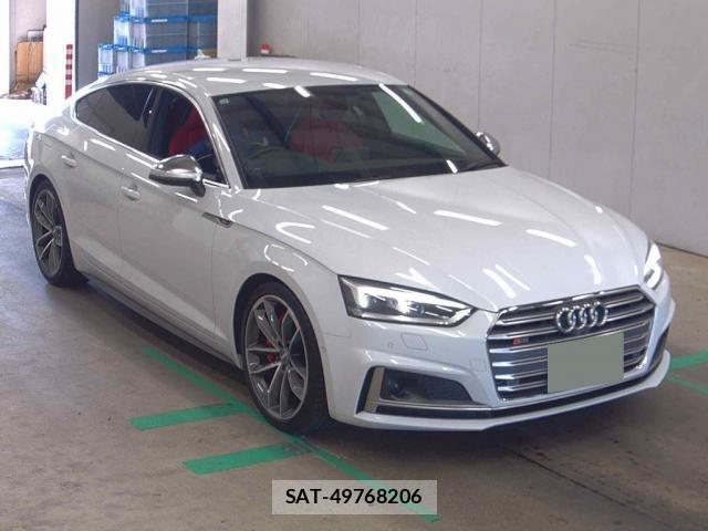 Audi S5 2017-12 8219005-3