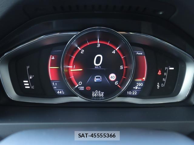 Volvo S60 2016-05 8216601-12