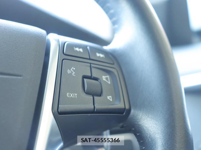 Volvo S60 2016-05 8216601-14