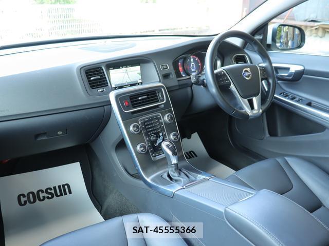 Volvo S60 2016-05 8216601-16
