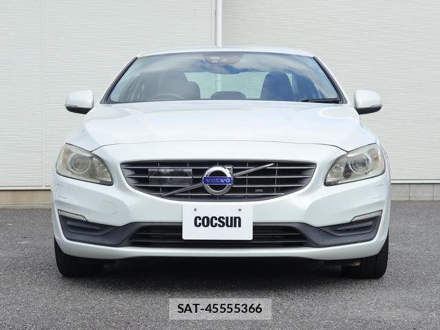 Volvo S60 2016-05 8216601-4