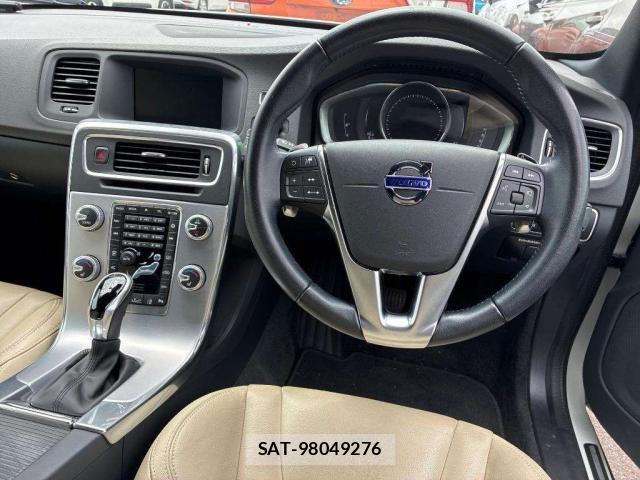 Volvo S60 2017-04 8218994-2