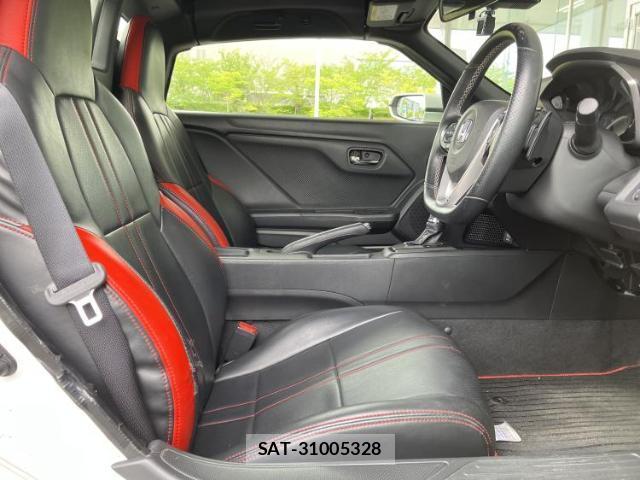 Honda S660 2016-07 8222272-3