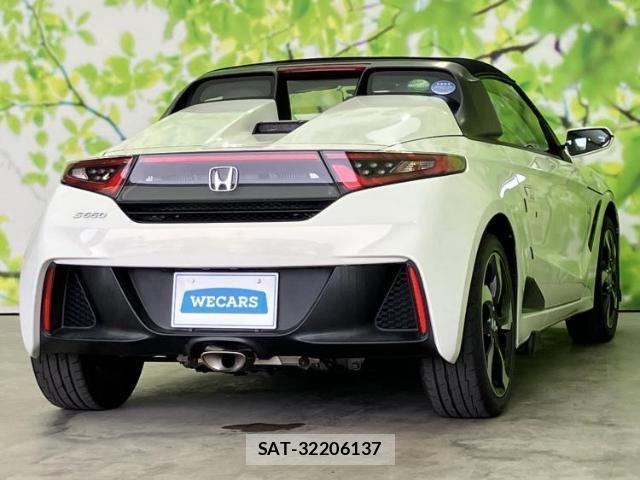 Honda S660 2016-01 8225503-2