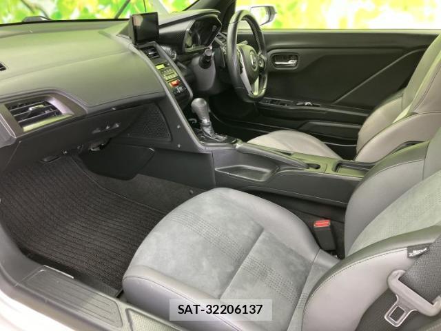 Honda S660 2016-01 8225503-4