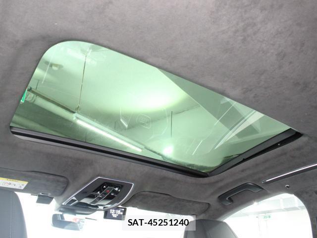 Audi S8 2020-09 8220635-3