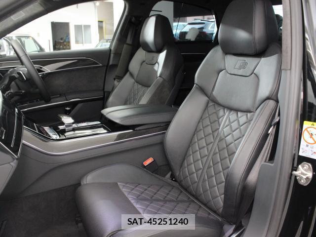 Audi S8 2020-09 8220635-7