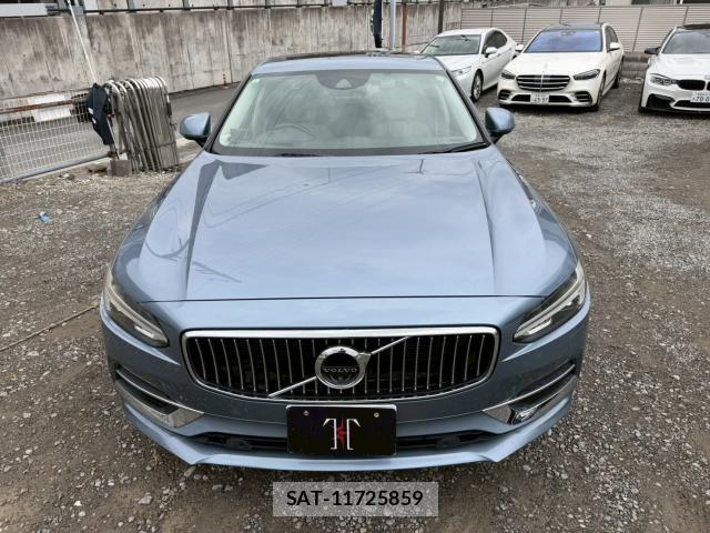 Volvo S90 2017-02 8224347-1