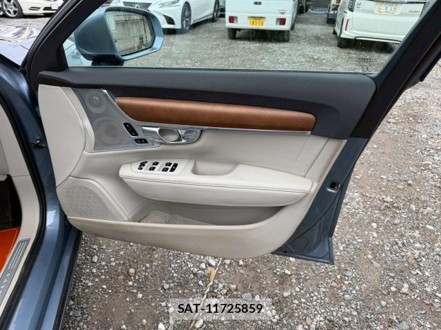 Volvo S90 2017-02 8224347-10