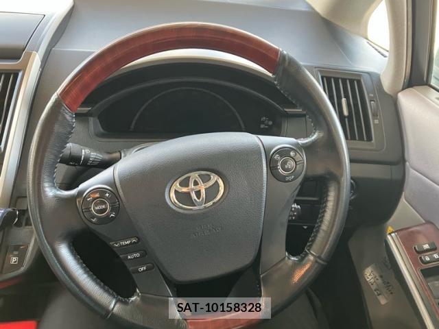 Toyota SAI 2011-04 8218397-11
