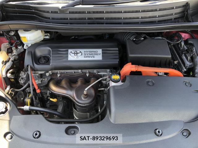 Toyota SAI 2015-06 8221606-19