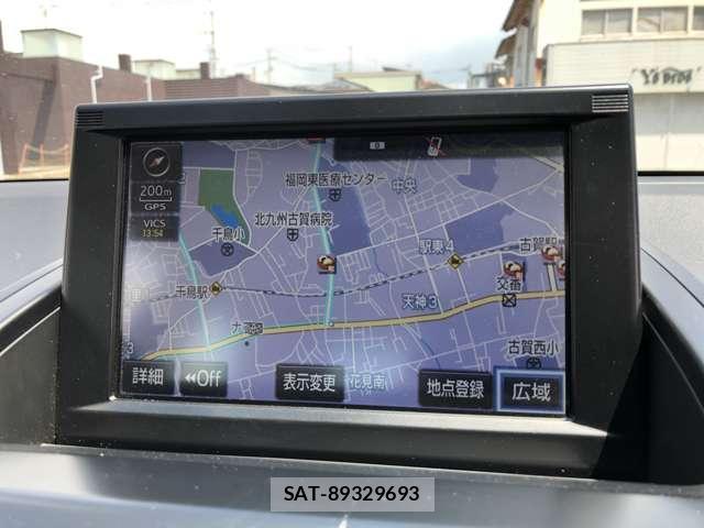 Toyota SAI 2015-06 8221606-4
