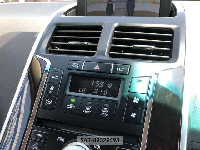 Toyota SAI 2015-06 8221606-7