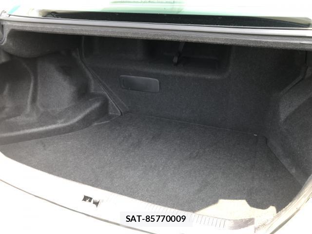 Toyota SAI 2014-02 8221607-14