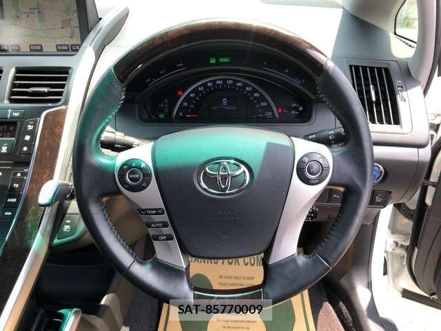 Toyota SAI 2014-02 8221607-3