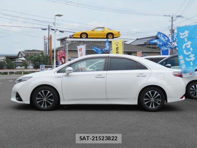 Toyota SAI 2015-05 8222503-10