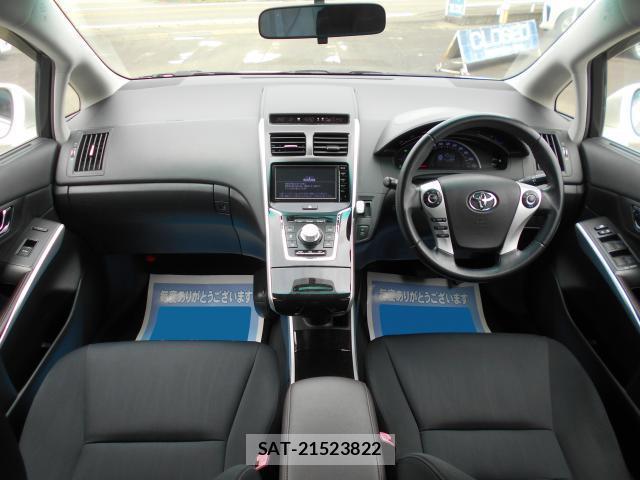 Toyota SAI 2015-05 8222503-2