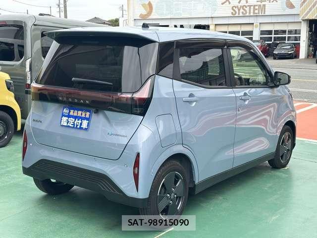 Nissan Sakura 2023-09 8221290-10