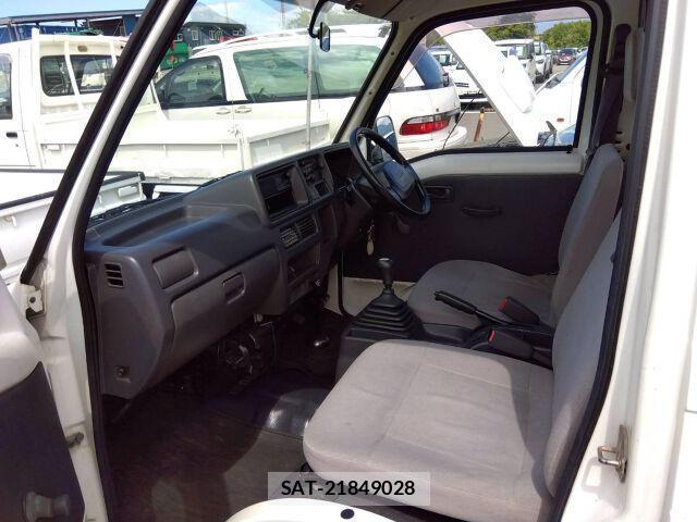 Subaru SAMBAR TRUCK 2004-07 8223055-2