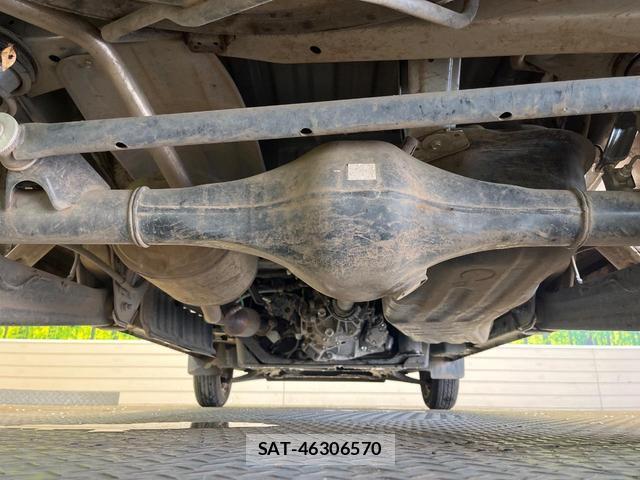 Subaru SAMBAR 2023-03 8221635-18