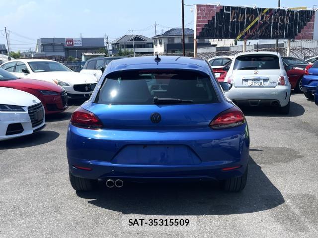 VolksWagen SCIROCCO 2010-01 8219165-1