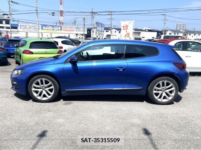 VolksWagen SCIROCCO 2010-01 8219165-10