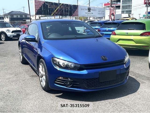 VolksWagen SCIROCCO 2010-01 8219165-11