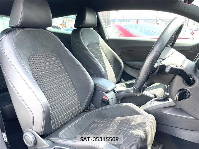 VolksWagen SCIROCCO 2010-01 8219165-5