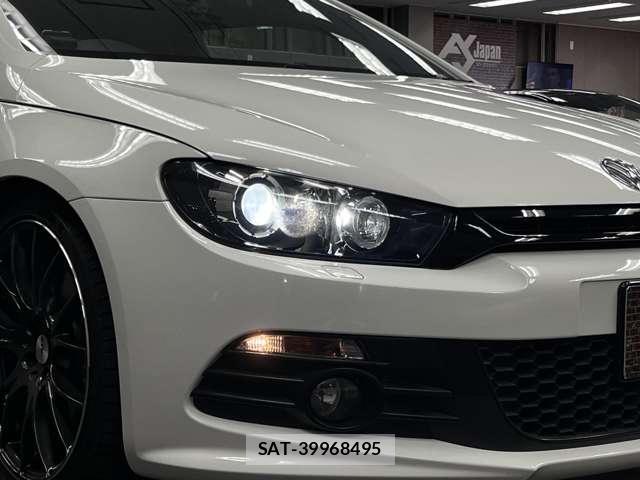 VolksWagen SCIROCCO 2012-01 8225640-12