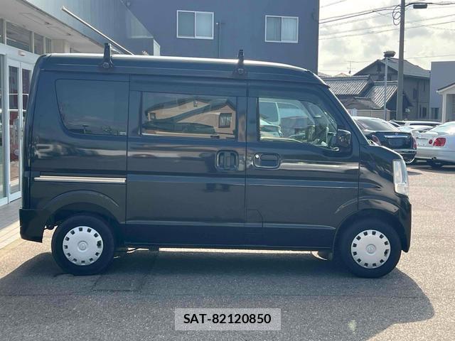 Mazda SCRUM 2020-03 8216738-4