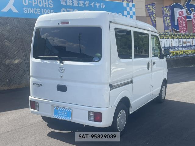 Mazda SCRUM 2017-02 8220917-4