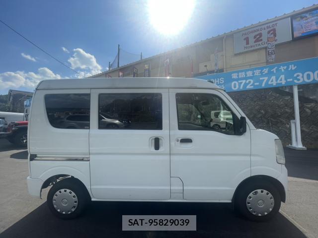 Mazda SCRUM 2017-02 8220917-8