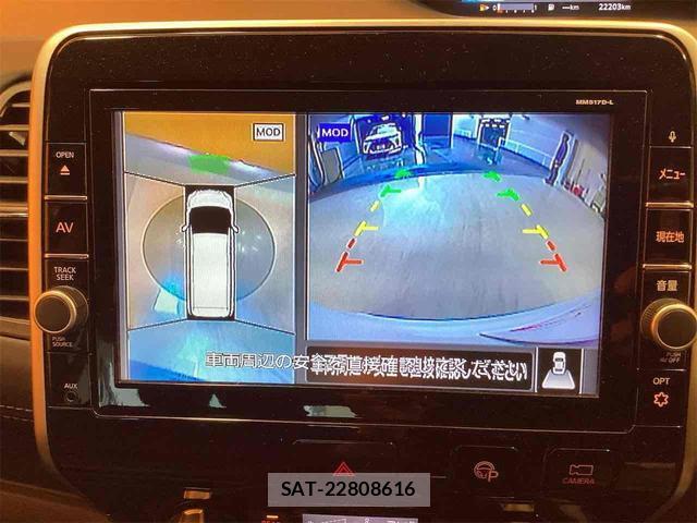 Nissan SERENA 2018-05 8216214-1