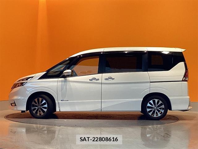Nissan SERENA 2018-05 8216214-10