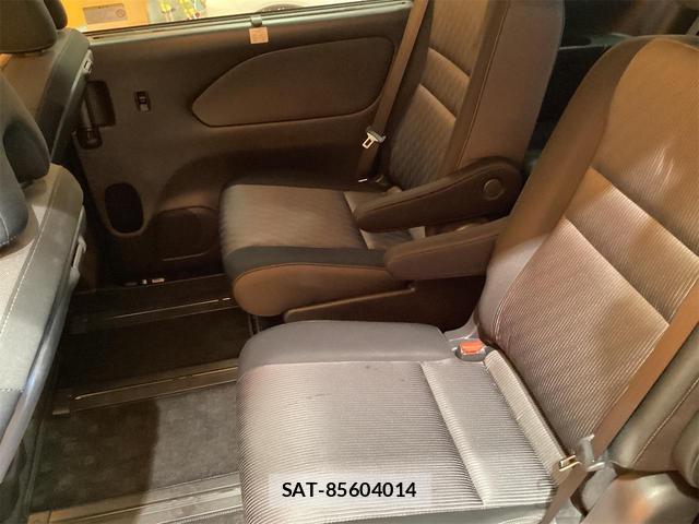 Nissan SERENA 2022-09 8216215-13