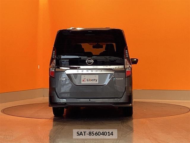 Nissan SERENA 2022-09 8216215-8