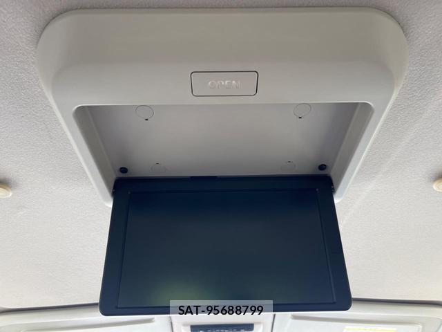 Nissan SERENA 2019-06 8216915-4
