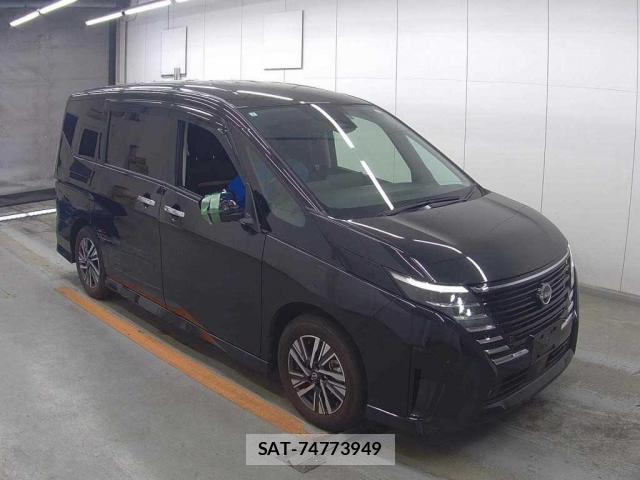 Nissan SERENA 2023-08 8217541-0
